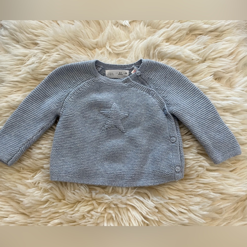 Zara front button light blue cardigan with star detail, 0-1M